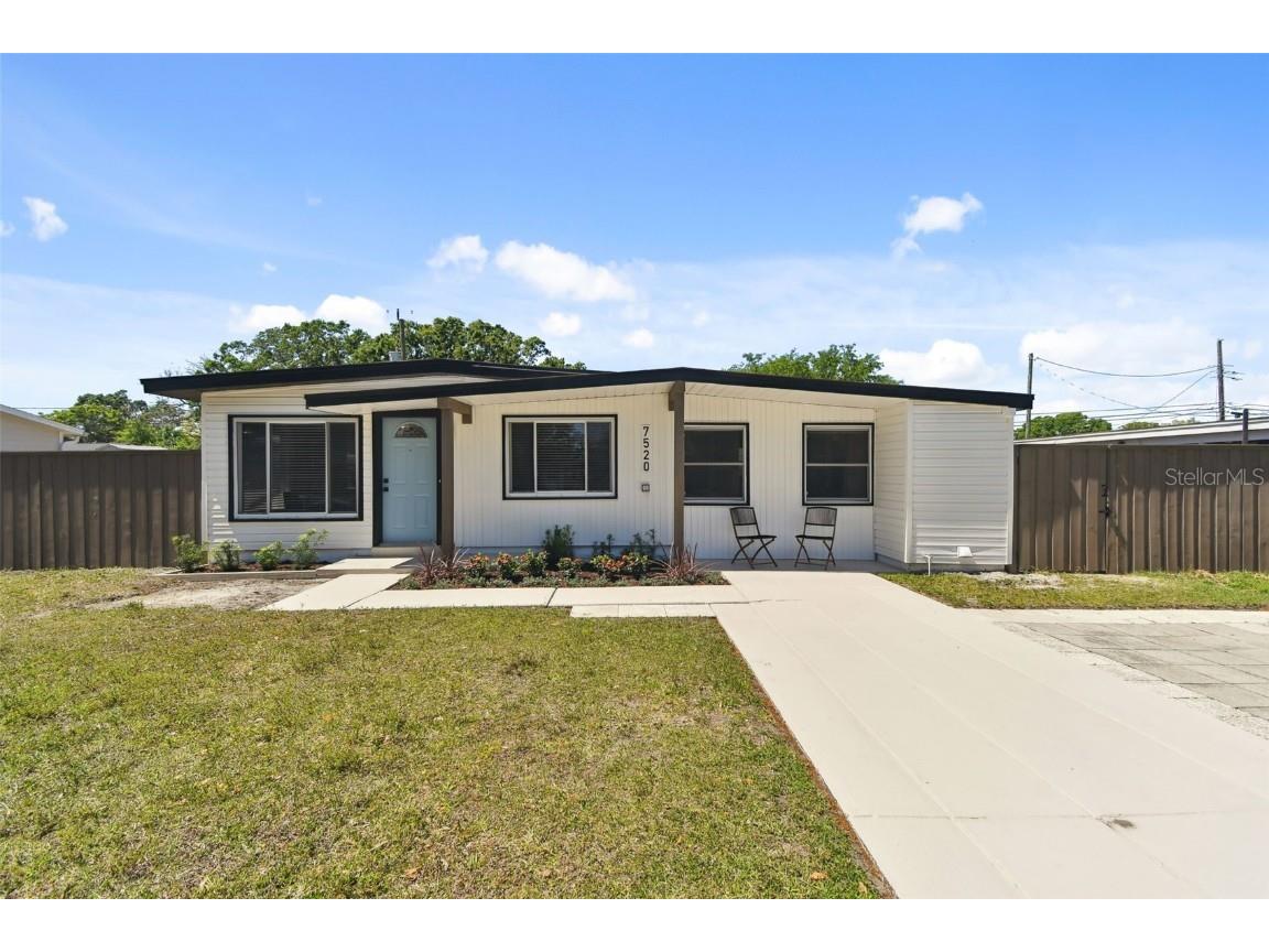 7520 Orpine Drive N Saint Petersburg FL 33702 TB8366749 image1