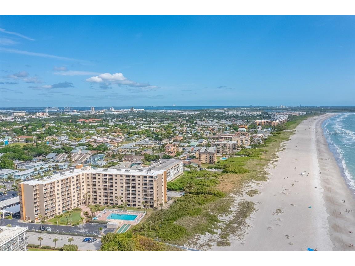7520 Ridgewood Avenue #205 Cape Canaveral FL 32920 O6269352 image1