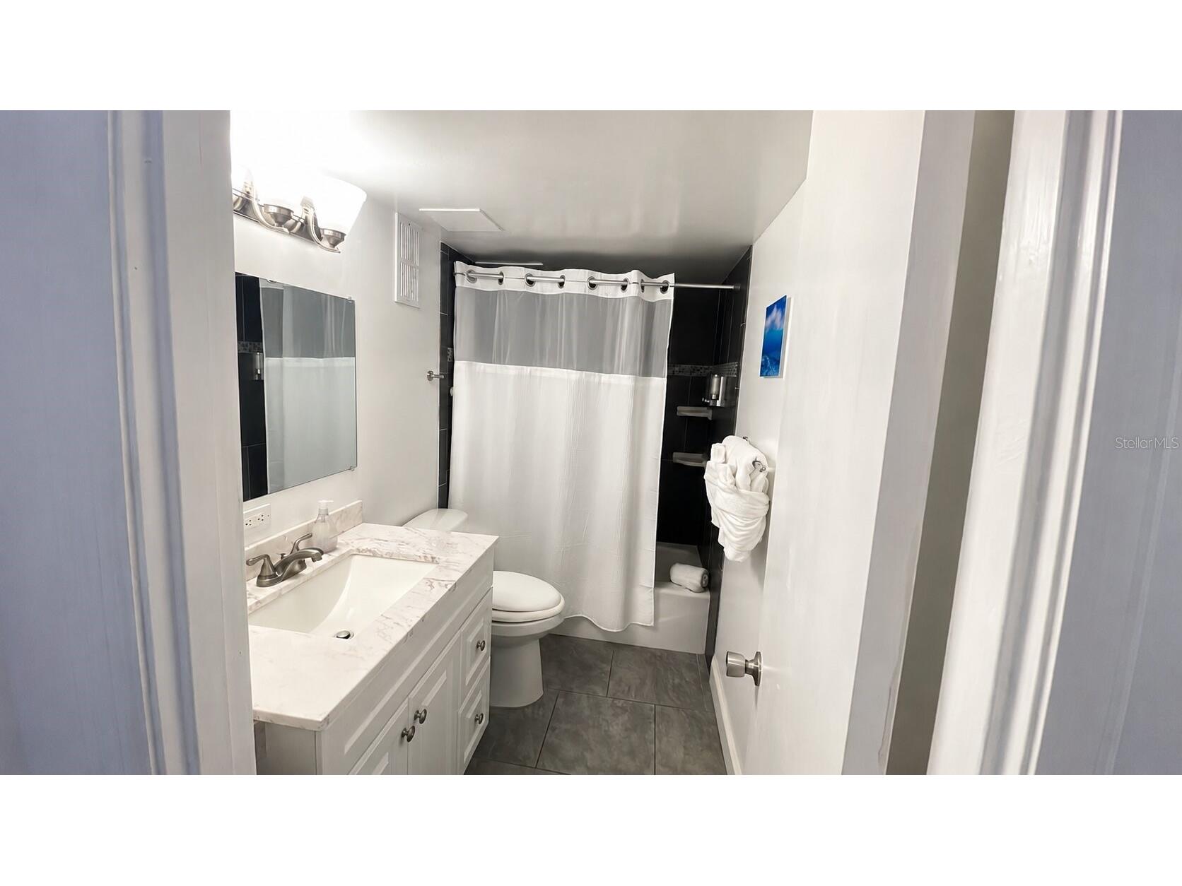 7520 Ridgewood Avenue #805 Cape Canaveral FL 32920 TB8508853 image7