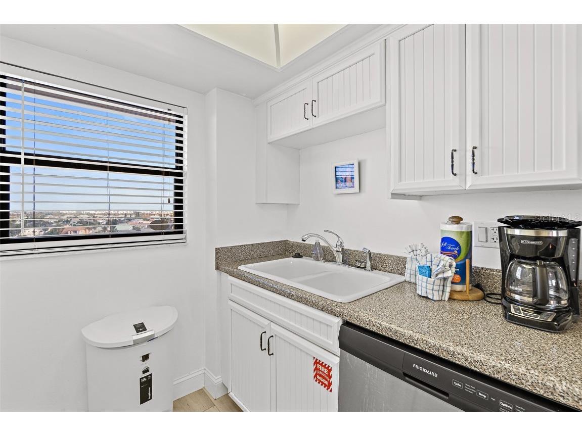 7520 Ridgewood Avenue #906 Cape Canaveral FL 32920 O6354999 image11