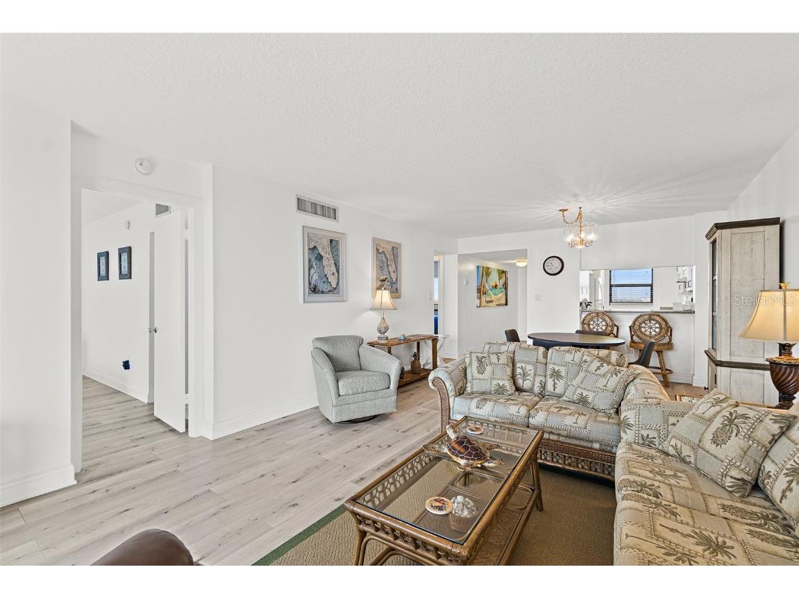 7520 Ridgewood Avenue #906 Cape Canaveral FL 32920 O6354999 image32