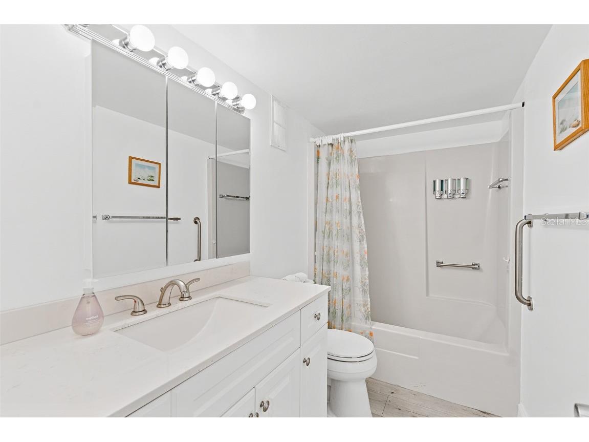 7520 Ridgewood Avenue #906 Cape Canaveral FL 32920 O6354999 image37