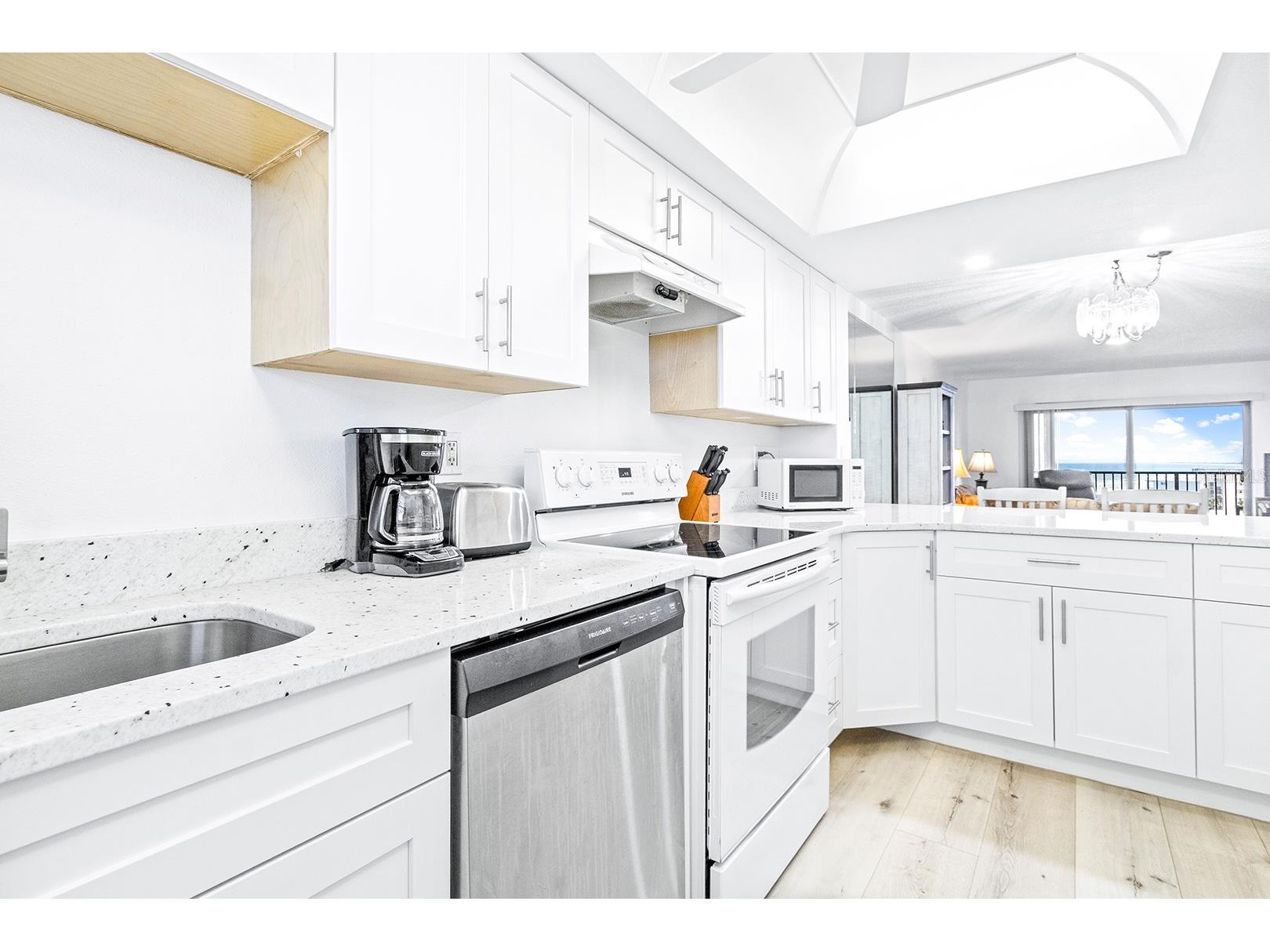 7520 Ridgewood Avenue #906 Cape Canaveral FL 32920 TB8508863 image15