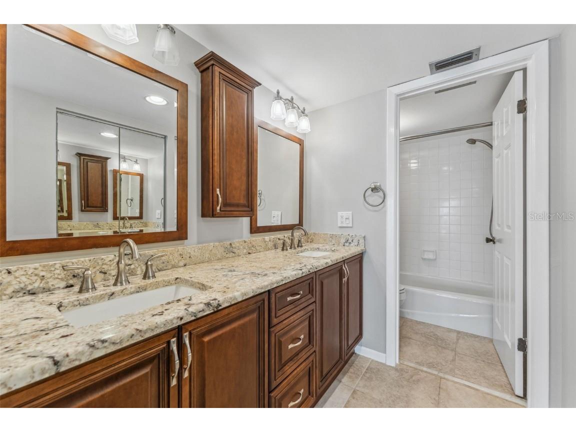 7520 Sunshine Skyway Lane S #110 Saint Petersburg FL 33711 TB8376371 image15