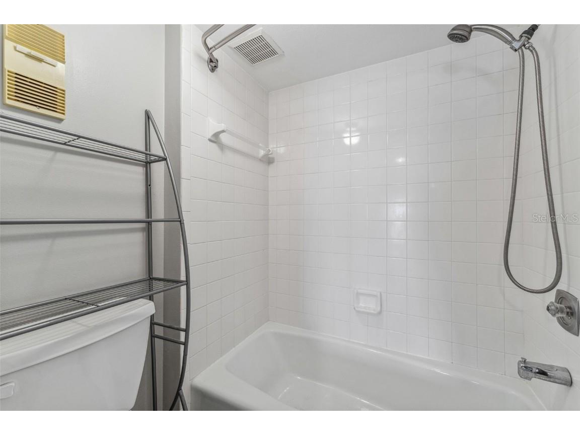 7520 Sunshine Skyway Lane S #110 Saint Petersburg FL 33711 TB8376371 image16