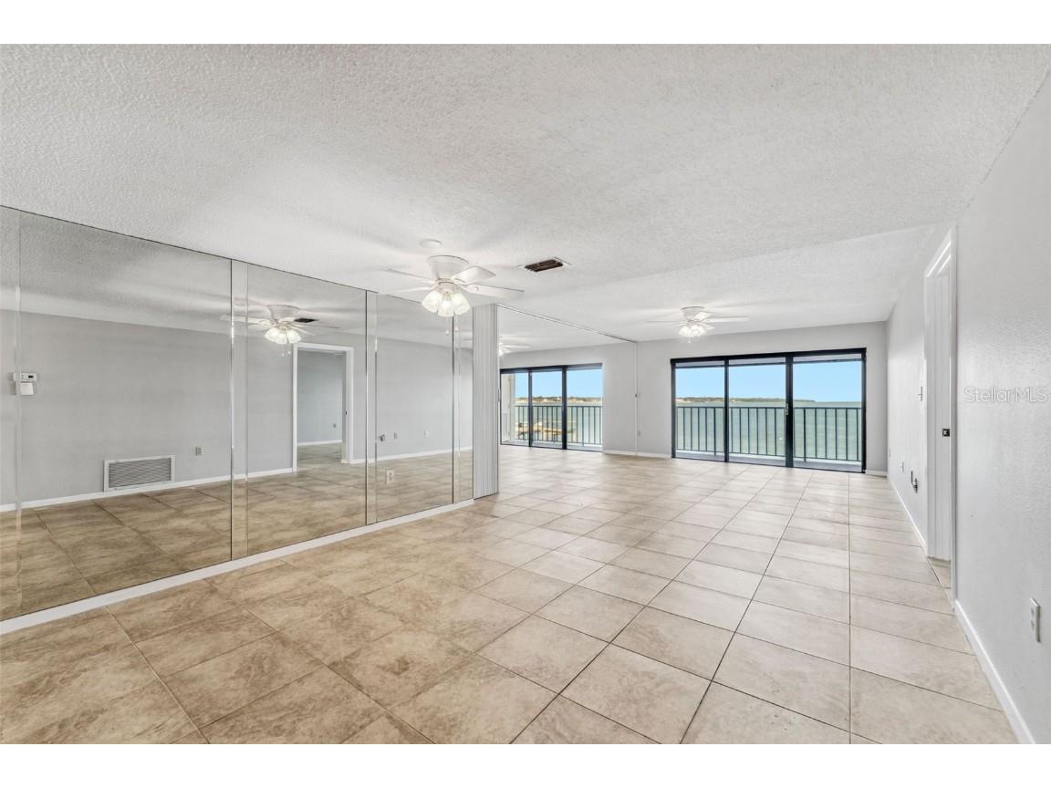 7520 Sunshine Skyway Lane S #110 Saint Petersburg FL 33711 TB8376371 image3