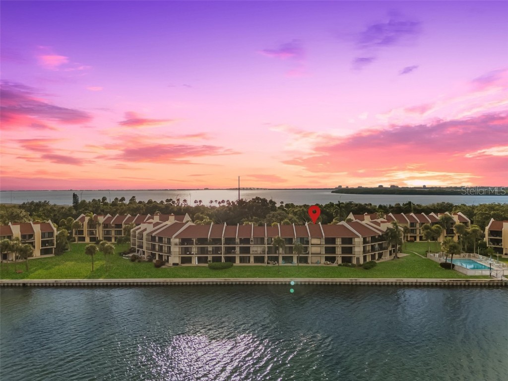 7520 Sunshine Skyway Lane S #210 Saint Petersburg FL 33711 TB8435171 image1