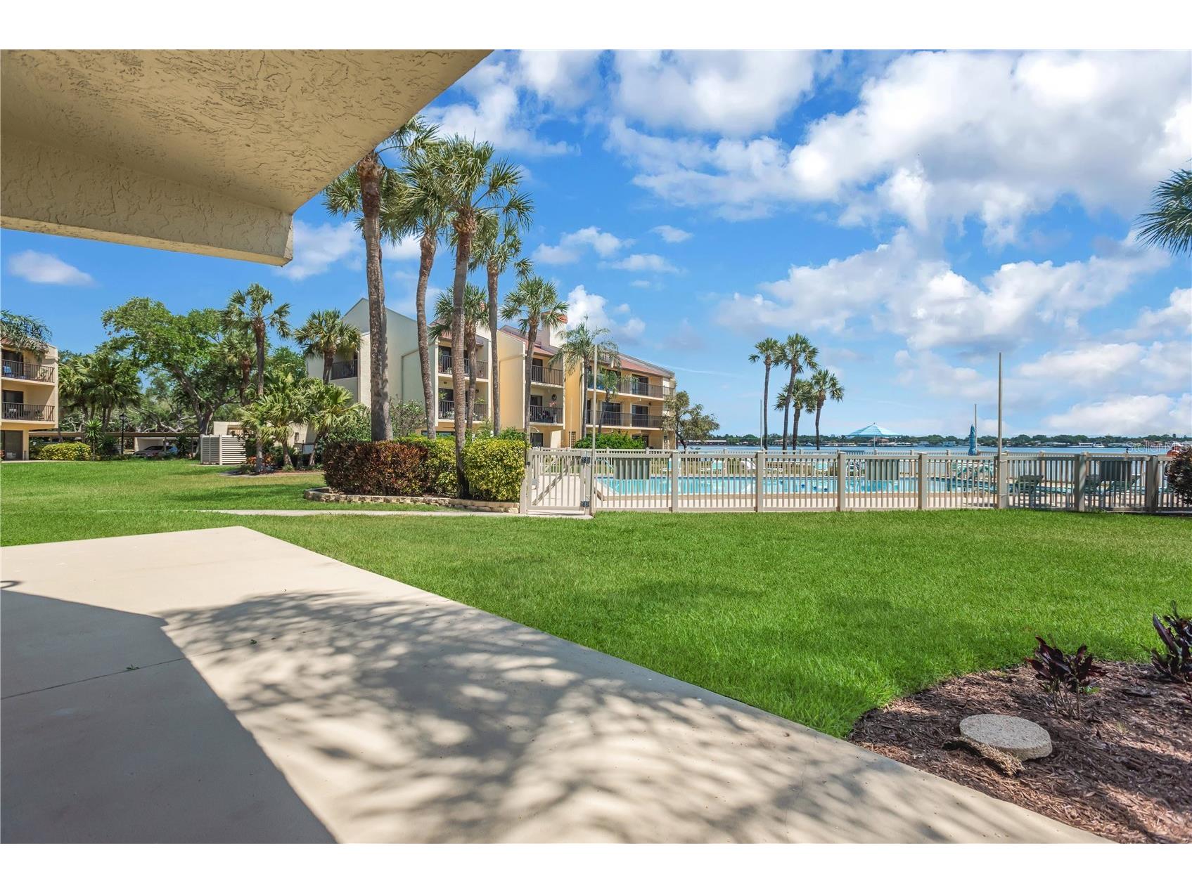 7520 Sunshine Skyway Lane S #P5 Saint Petersburg FL 33711 TB8504090 image37