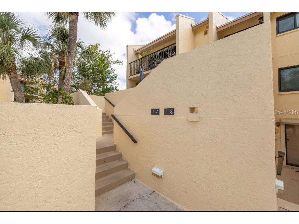 7520 Sunshine Skyway Lane S #T18 Saint Petersburg FL 33711 - TAMPA BAY TB8448650 image2