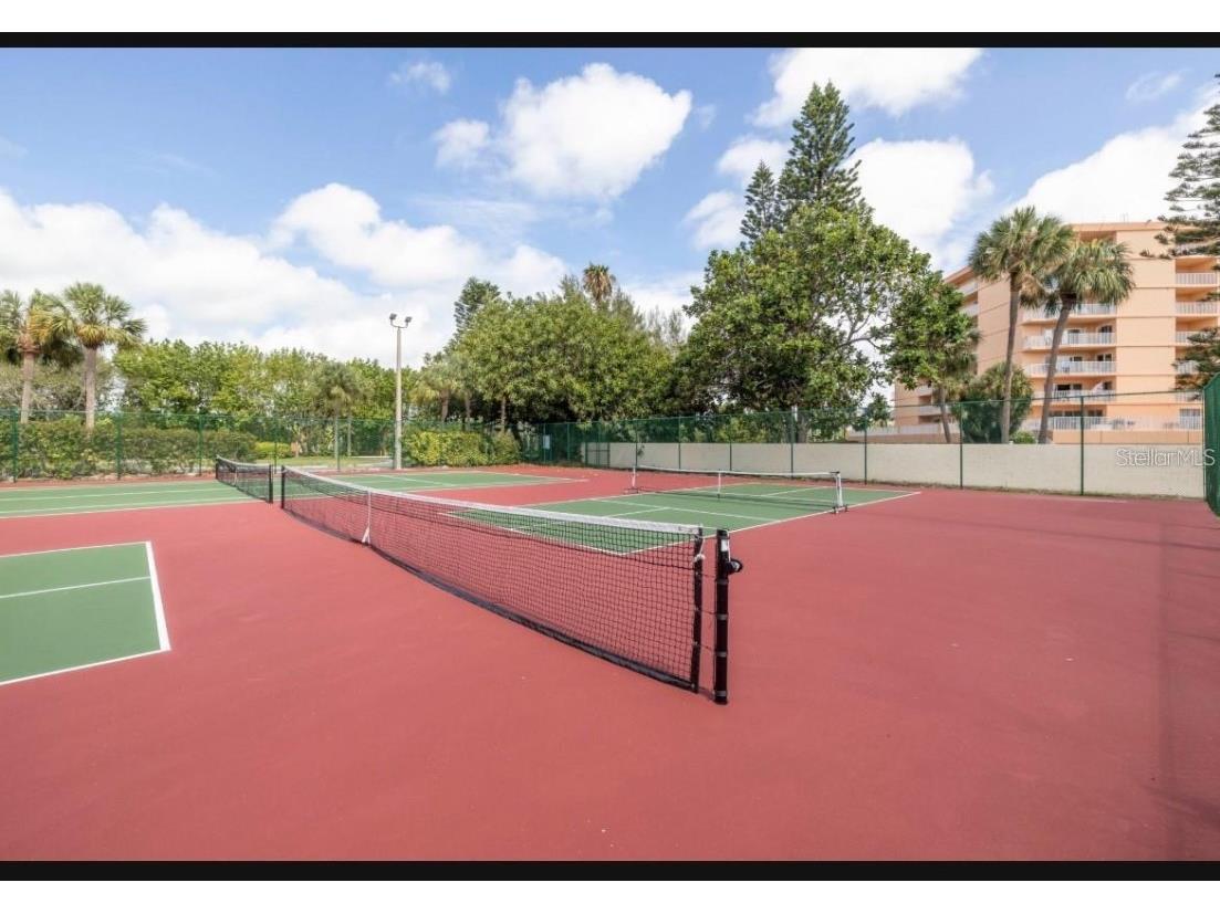 7520 Sunshine Skyway Lane S #T18 Saint Petersburg FL 33711 - TAMPA BAY TB8448650 image37