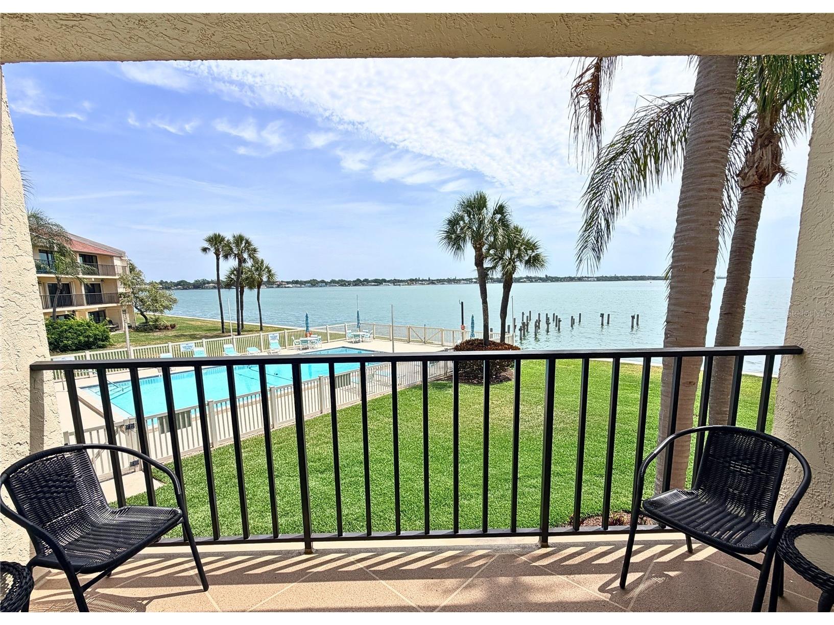 7520 Sunshine Skyway Lane S #T18 Saint Petersburg FL 33711 - TAMPA BAY TB8490542 image16