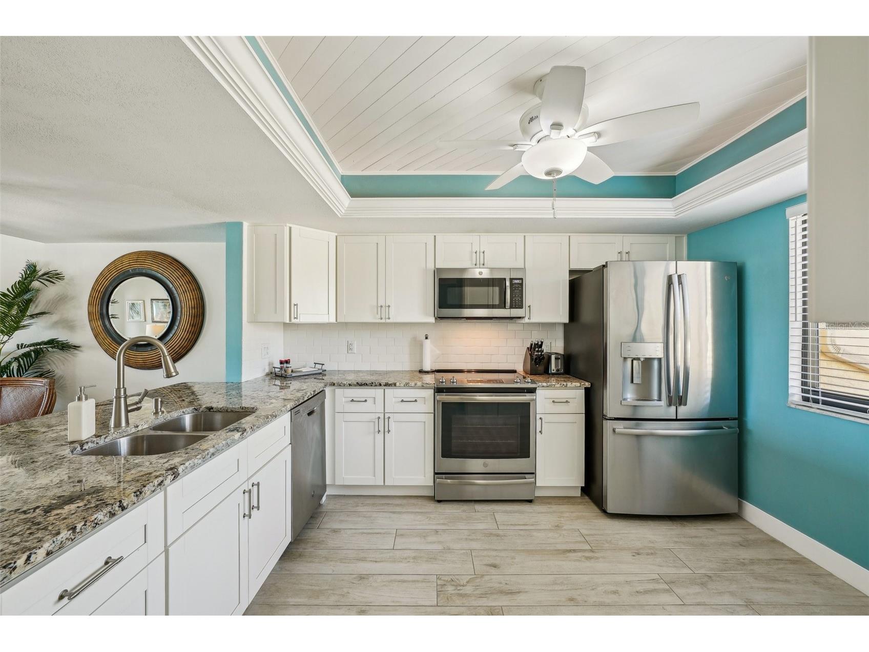 7520 Sunshine Skyway Lane S #T18 Saint Petersburg FL 33711 - TAMPA BAY TB8490542 image25