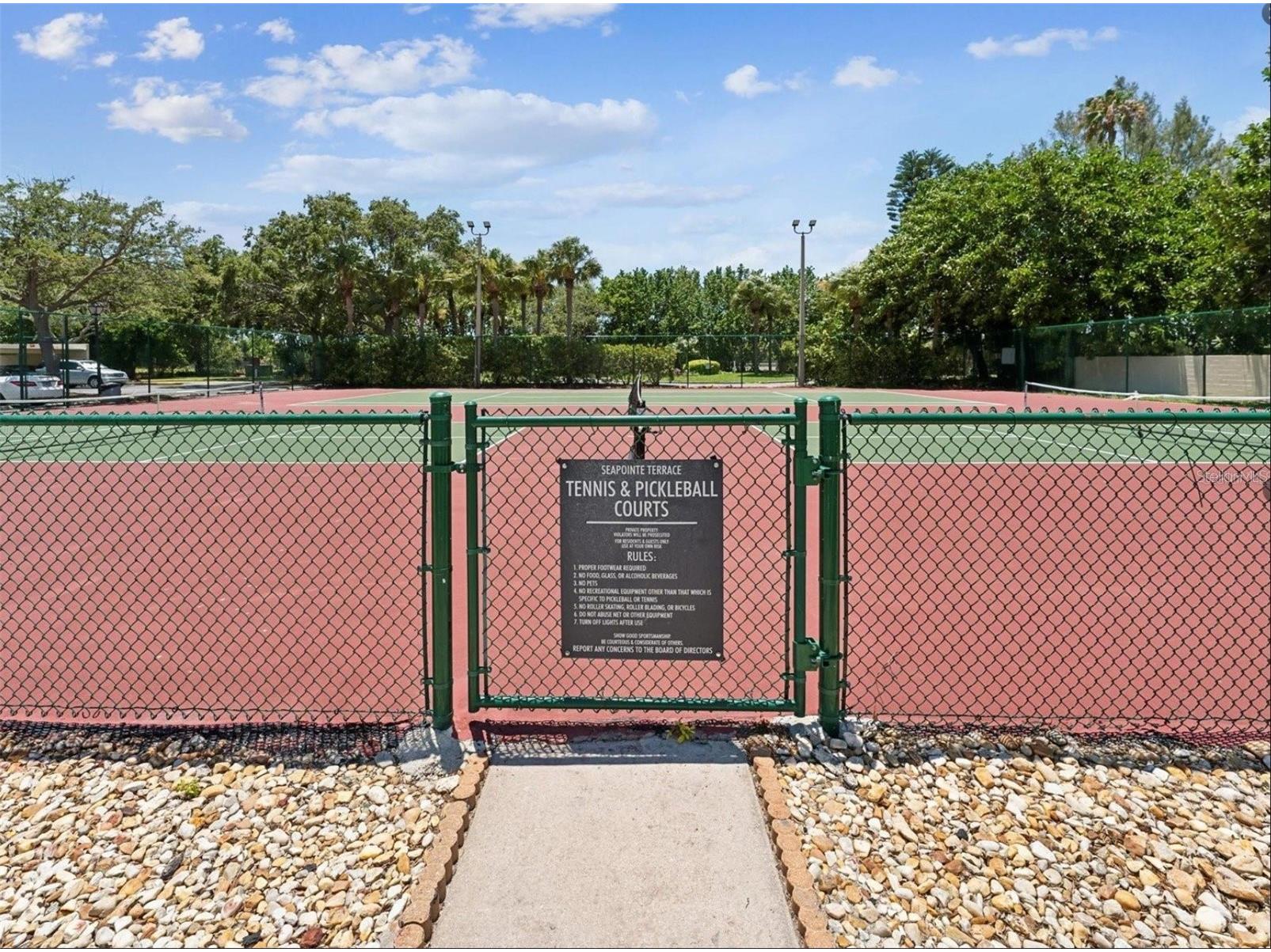 7520 Sunshine Skyway Lane S #T18 Saint Petersburg FL 33711 - TAMPA BAY TB8490542 image48