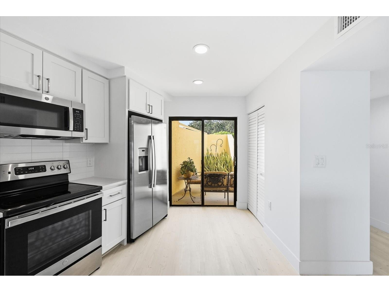 7520 Sunshine Skyway Lane S #T19 Saint Petersburg FL 33711 - TAMPA BAY TB8453940 image24