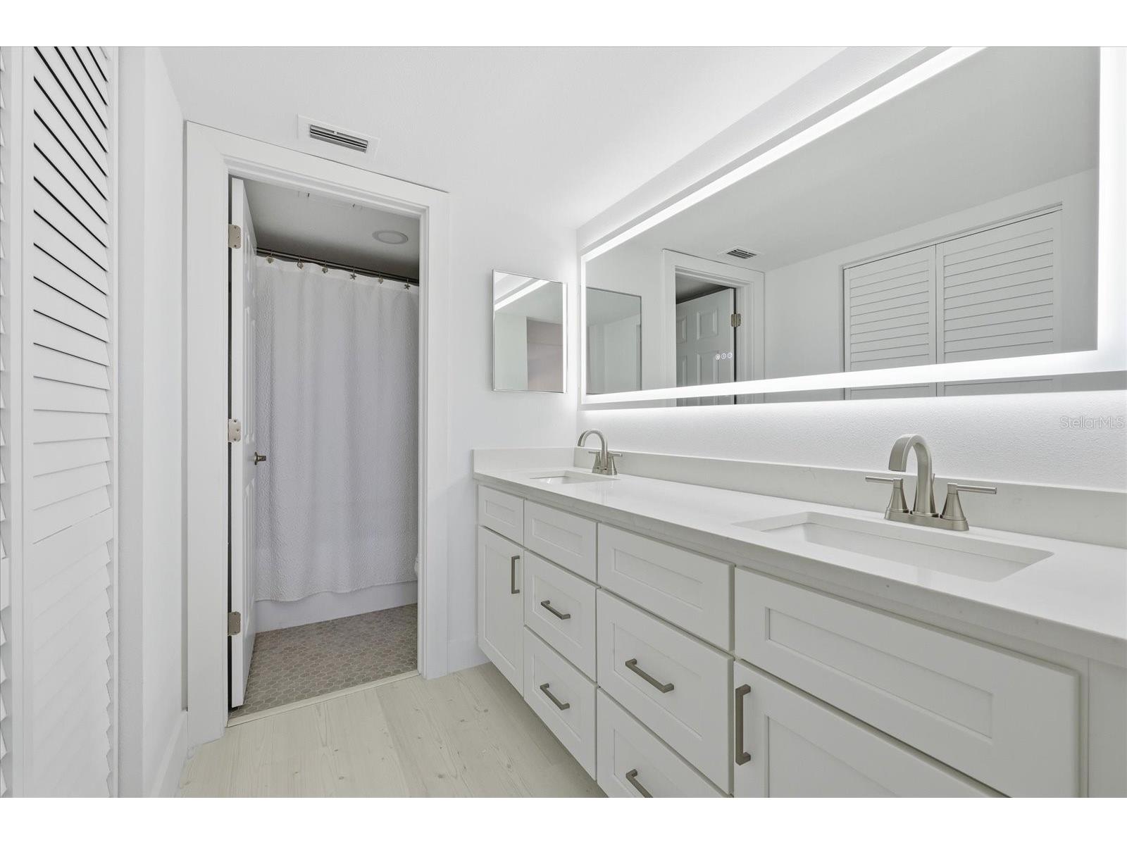 7520 Sunshine Skyway Lane S #T19 Saint Petersburg FL 33711 - TAMPA BAY TB8453940 image32
