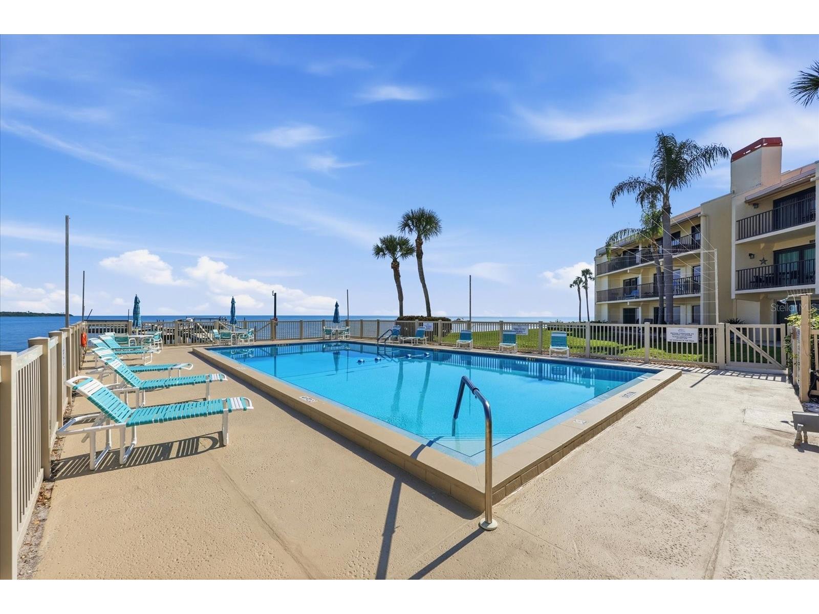 7520 Sunshine Skyway Lane S #T19 Saint Petersburg FL 33711 - TAMPA BAY TB8453940 image54
