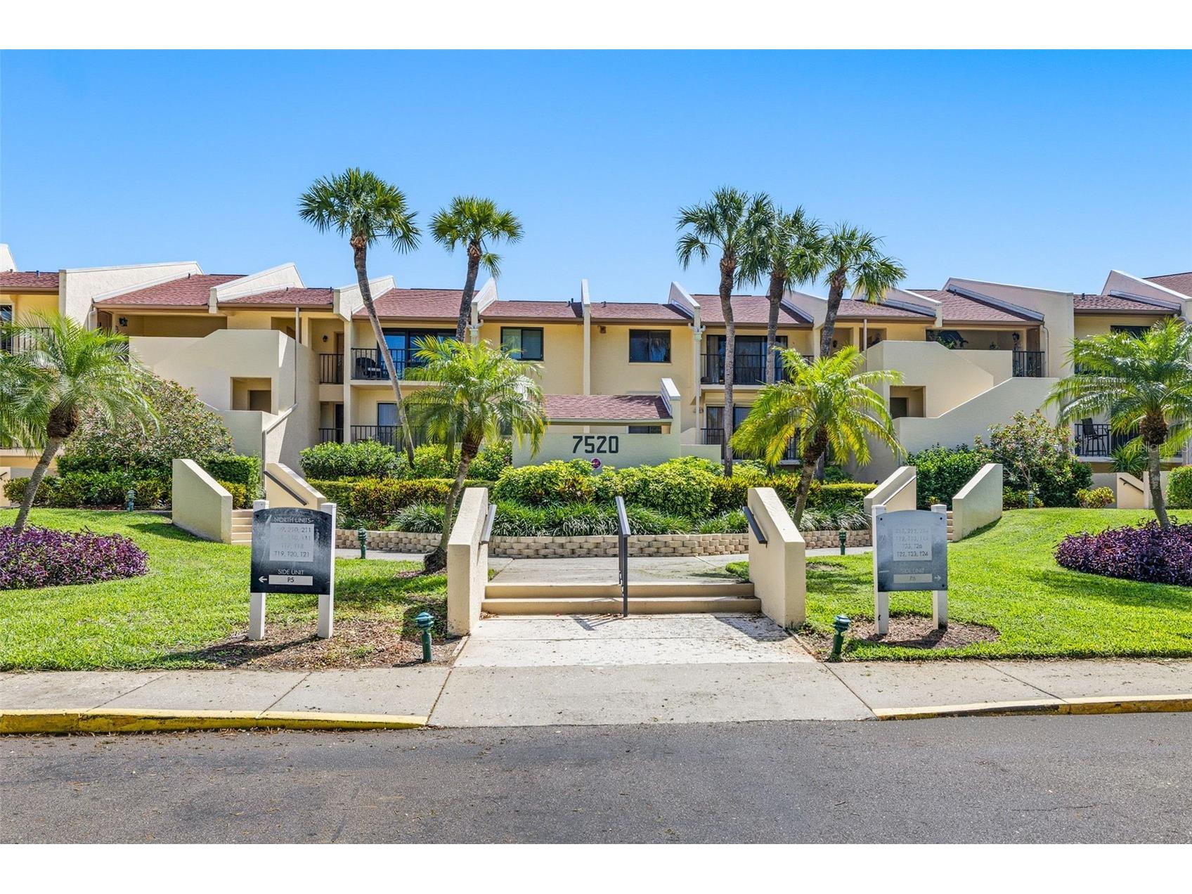 7520 Sunshine Skyway Lane S #T22 Saint Petersburg FL 33711 TB8493116 image1