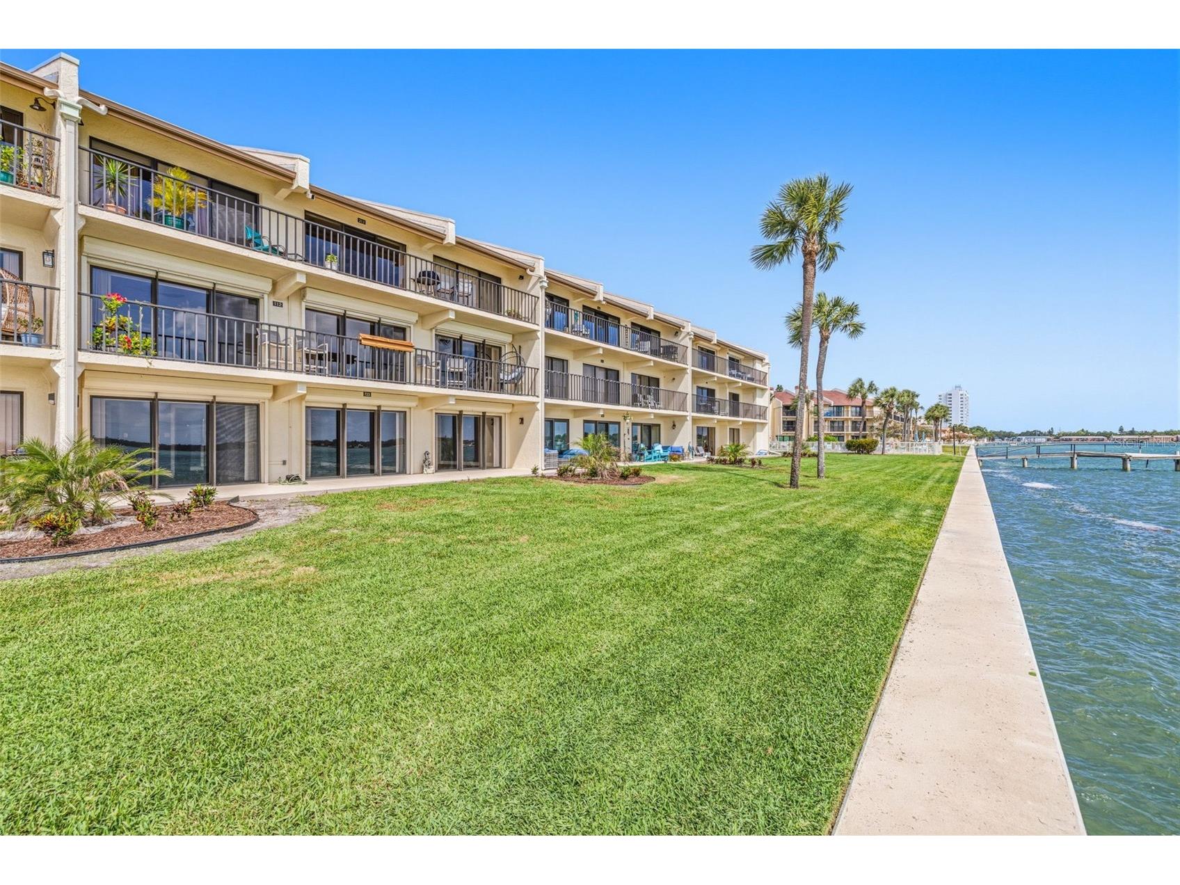 7520 Sunshine Skyway Lane S #T22 Saint Petersburg FL 33711 TB8493116 image40