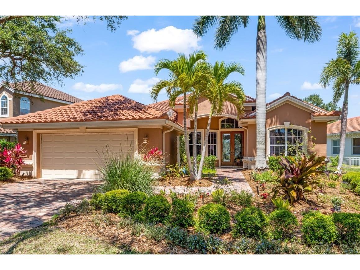7521 Aralia Way Seminole FL 33777 - POND A4656338 image1