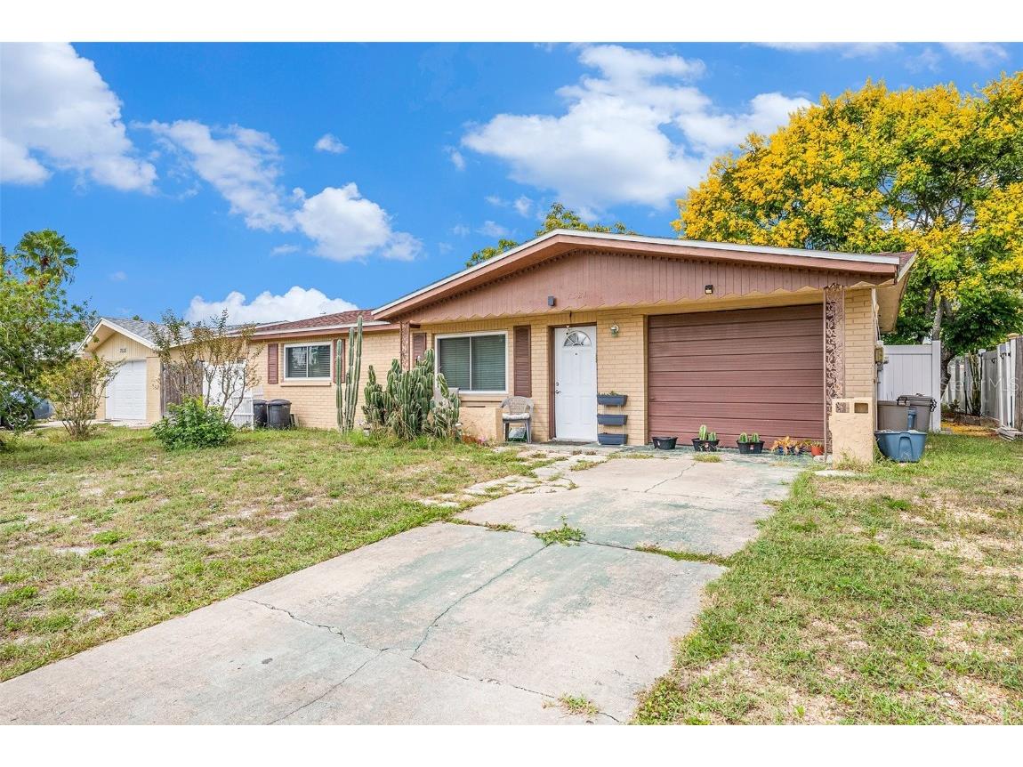 7521 Coventry Drive #1 Port Richey FL 34668 TB8436215 image1