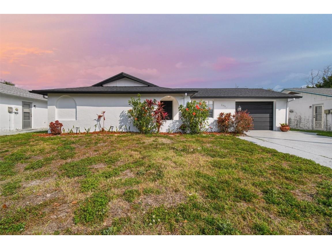 7521 Handley Drive Port Richey FL 34668 T3431300 image1