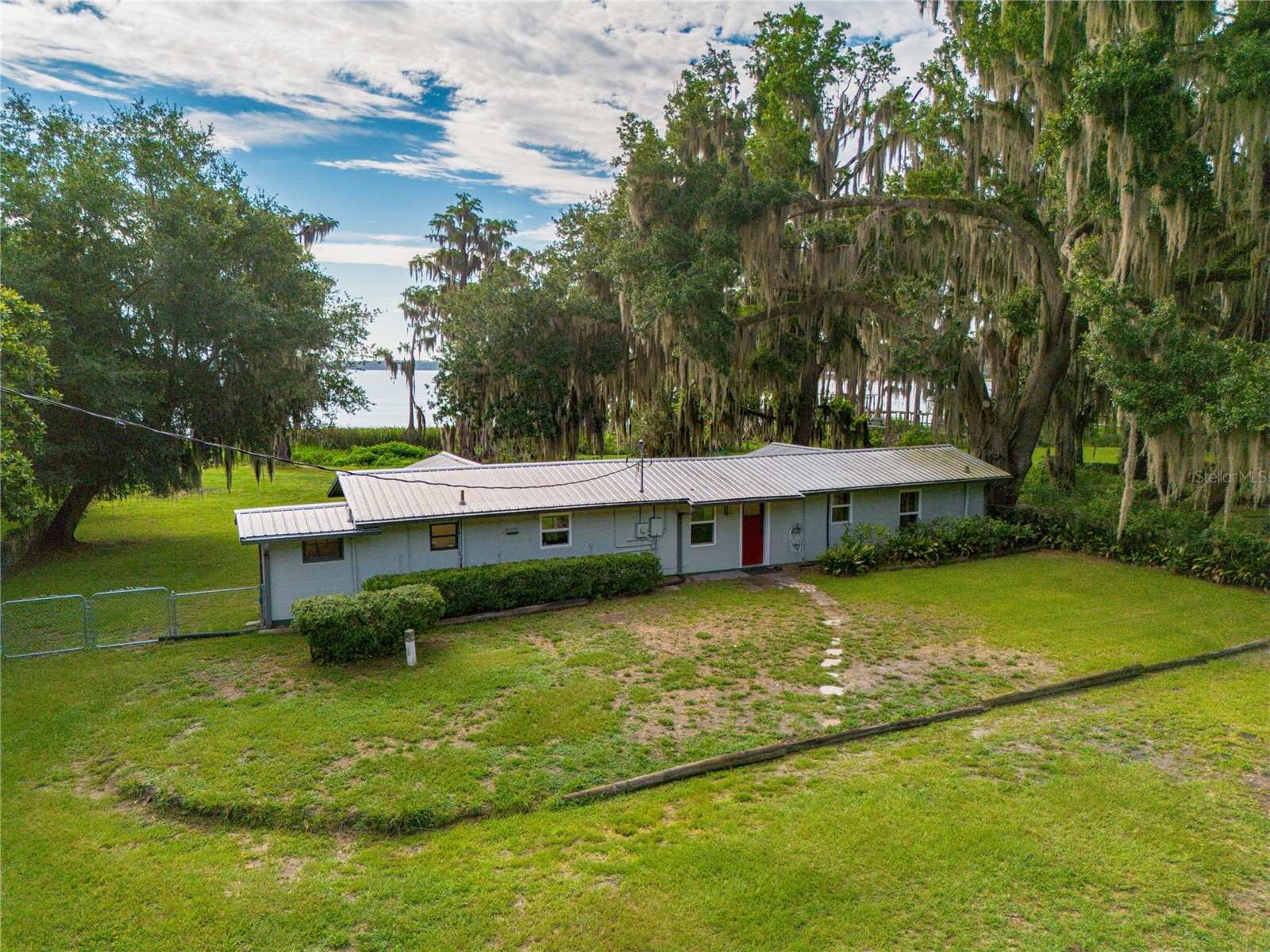7521 NE 222nd Street Melrose FL 32666 - LAKE SANTE FE GC541231 image1