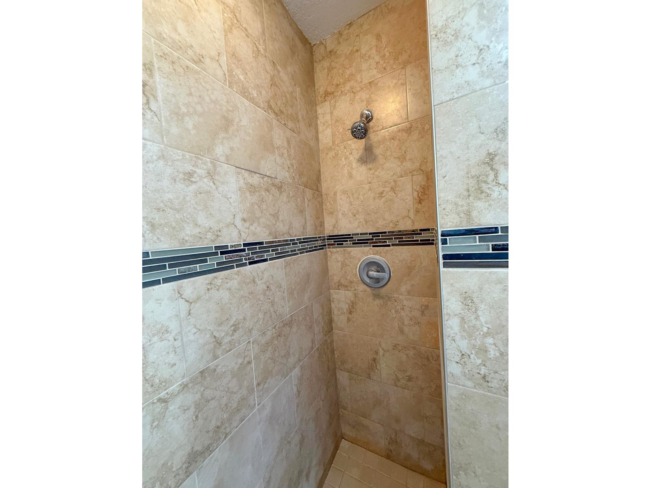 7522 Hollowell Drive Tampa FL 33615 TB8488531 image31