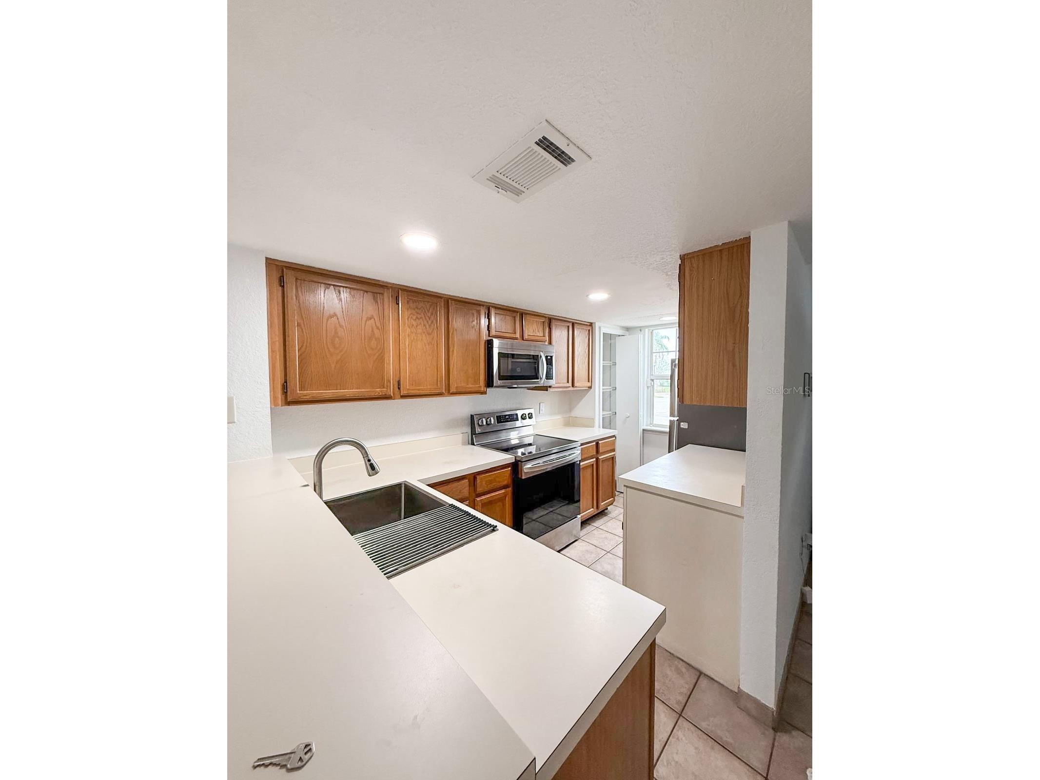 7522 Hollowell Drive Tampa FL 33615 TB8488531 image7