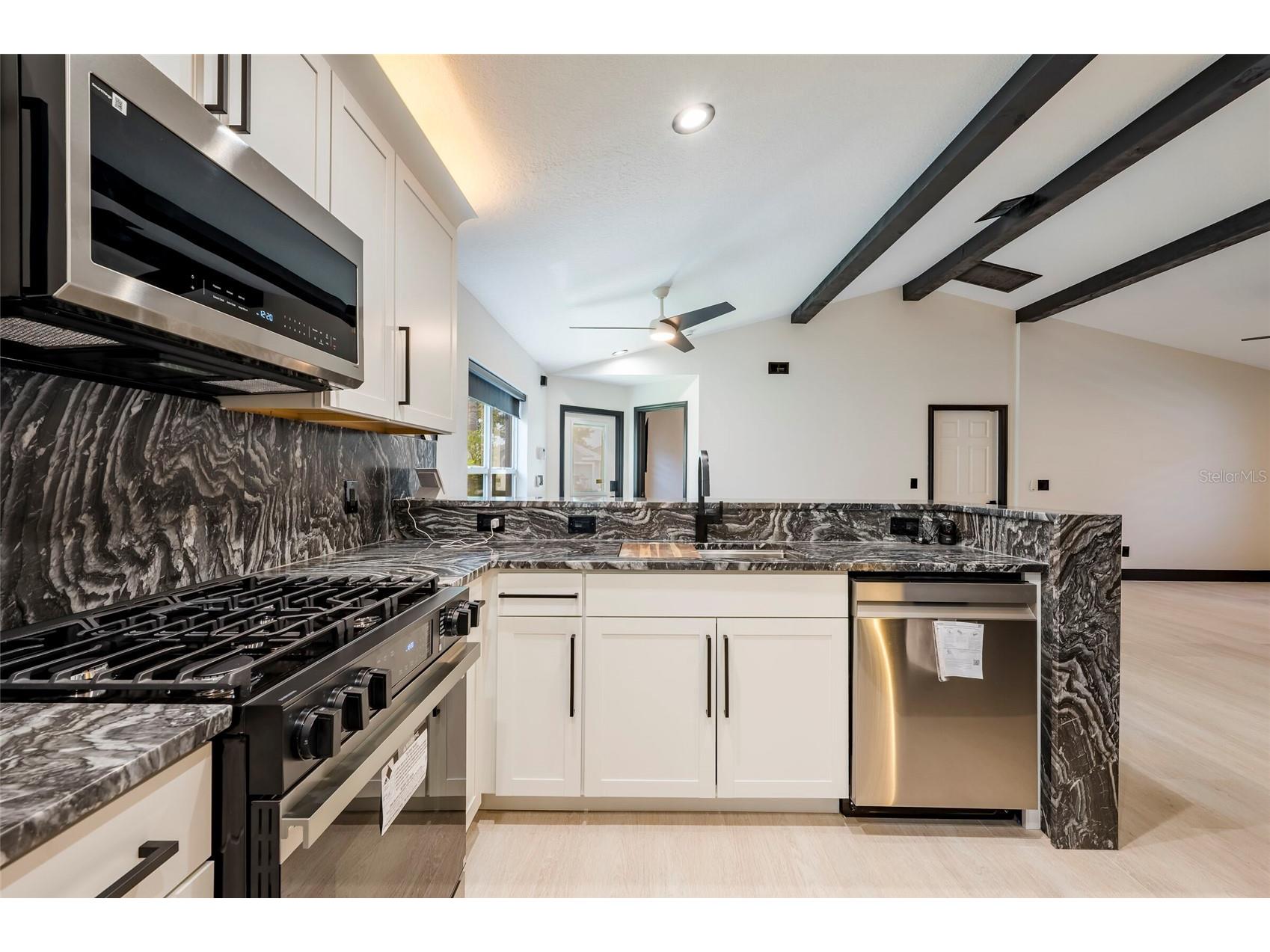 7522 Oxford Garden Circle Apollo Beach FL 33572 TB8524521 image17