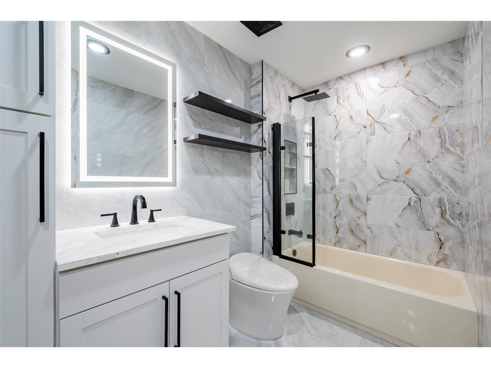 7522 Oxford Garden Circle Apollo Beach FL 33572 TB8524521 image20