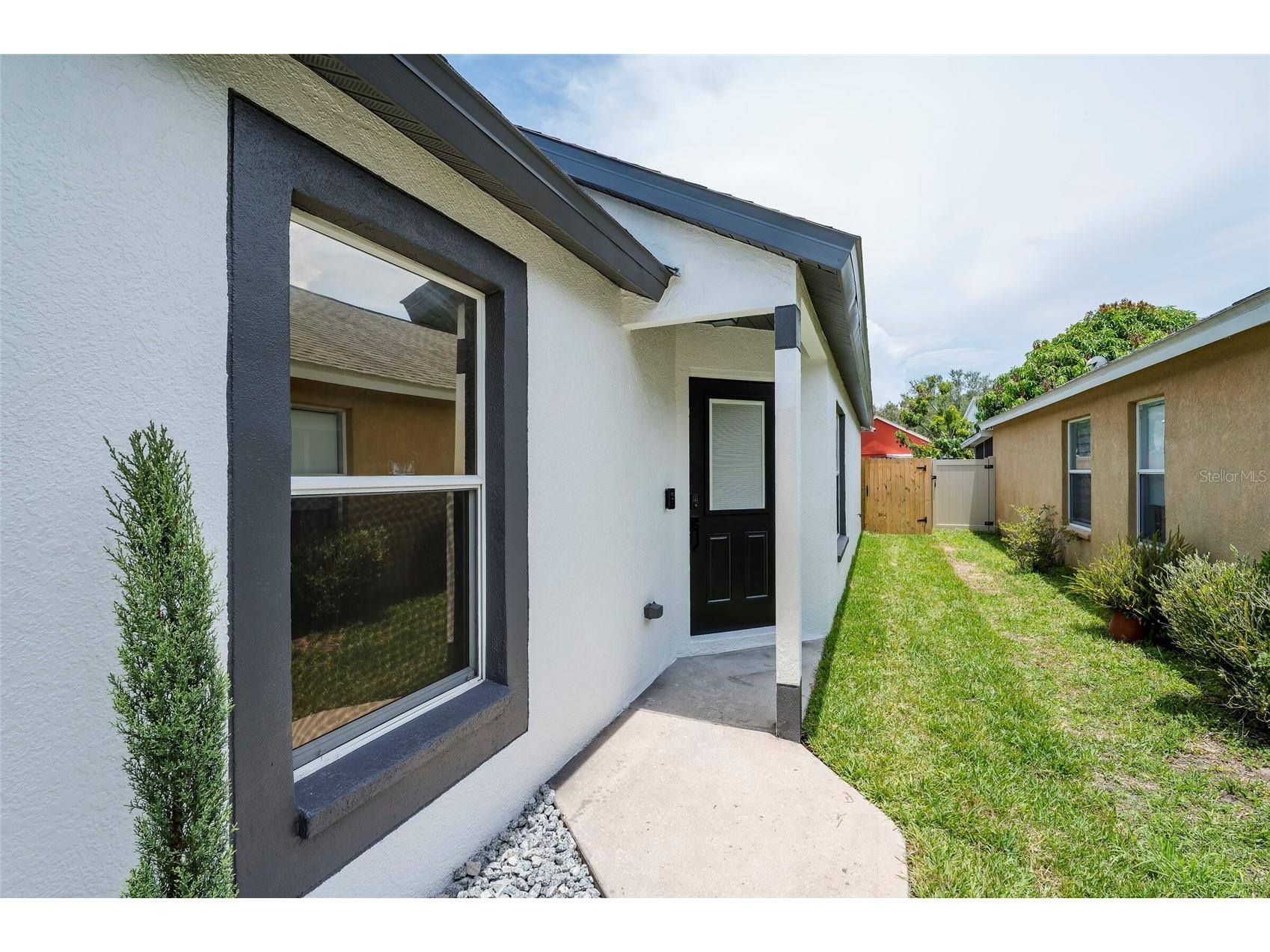 7522 Oxford Garden Circle Apollo Beach FL 33572 TB8524521 image3