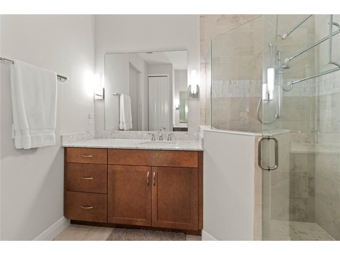 7523 Campus Cove Sarasota FL 34243 A4674300 image25