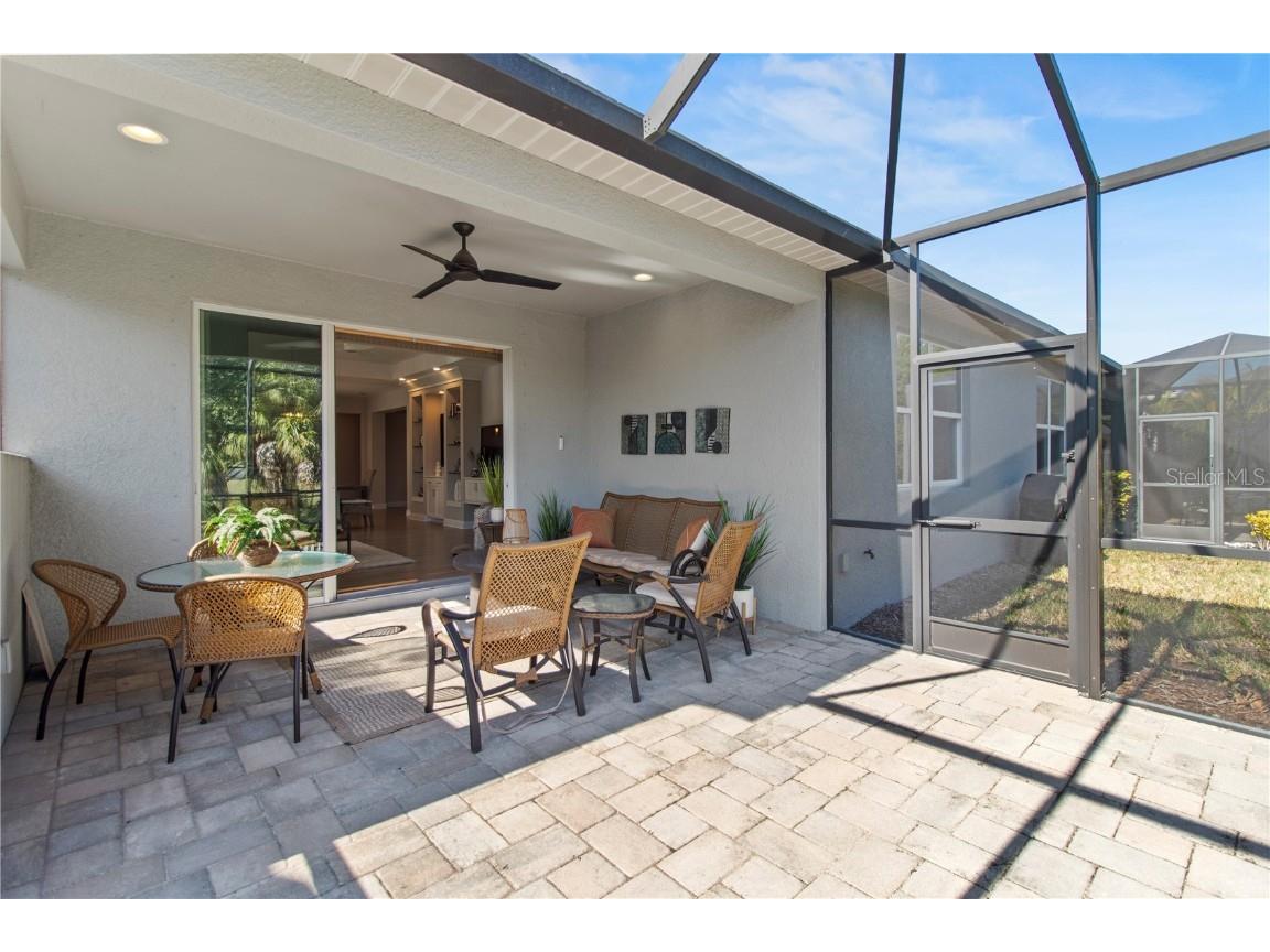 7523 Campus Cove Sarasota FL 34243 A4674300 image36