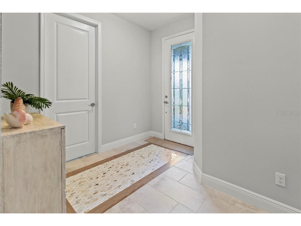 7523 Campus Cove Sarasota FL 34243 A4674300 image5