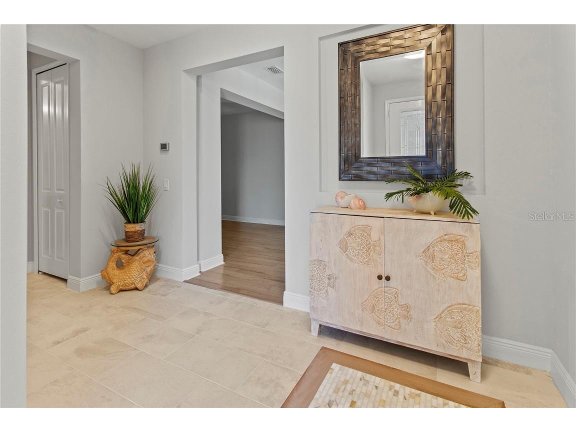 7523 Campus Cove Sarasota FL 34243 A4674300 image6