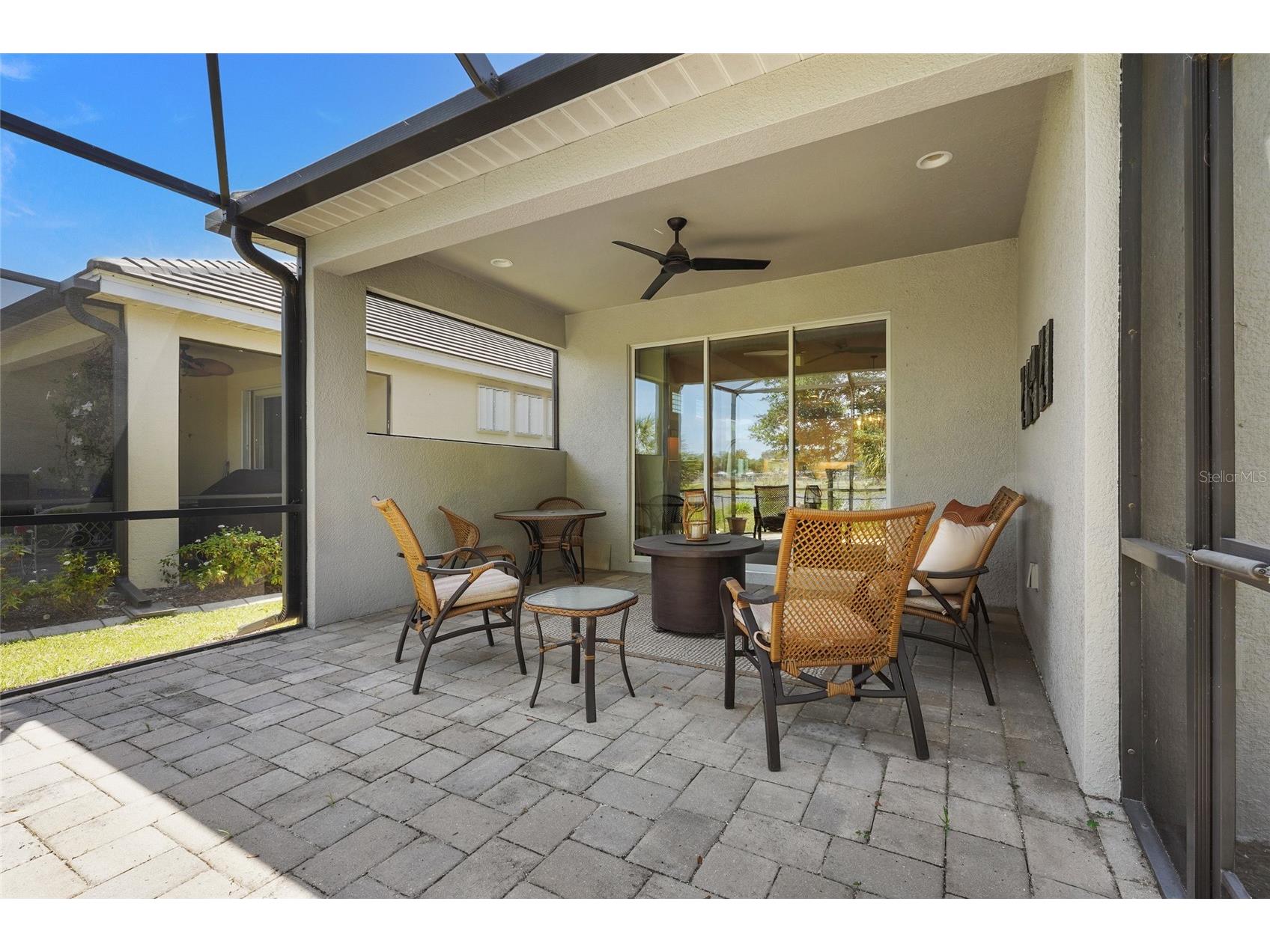 7523 Campus Cove Sarasota FL 34243 A4695649 image39