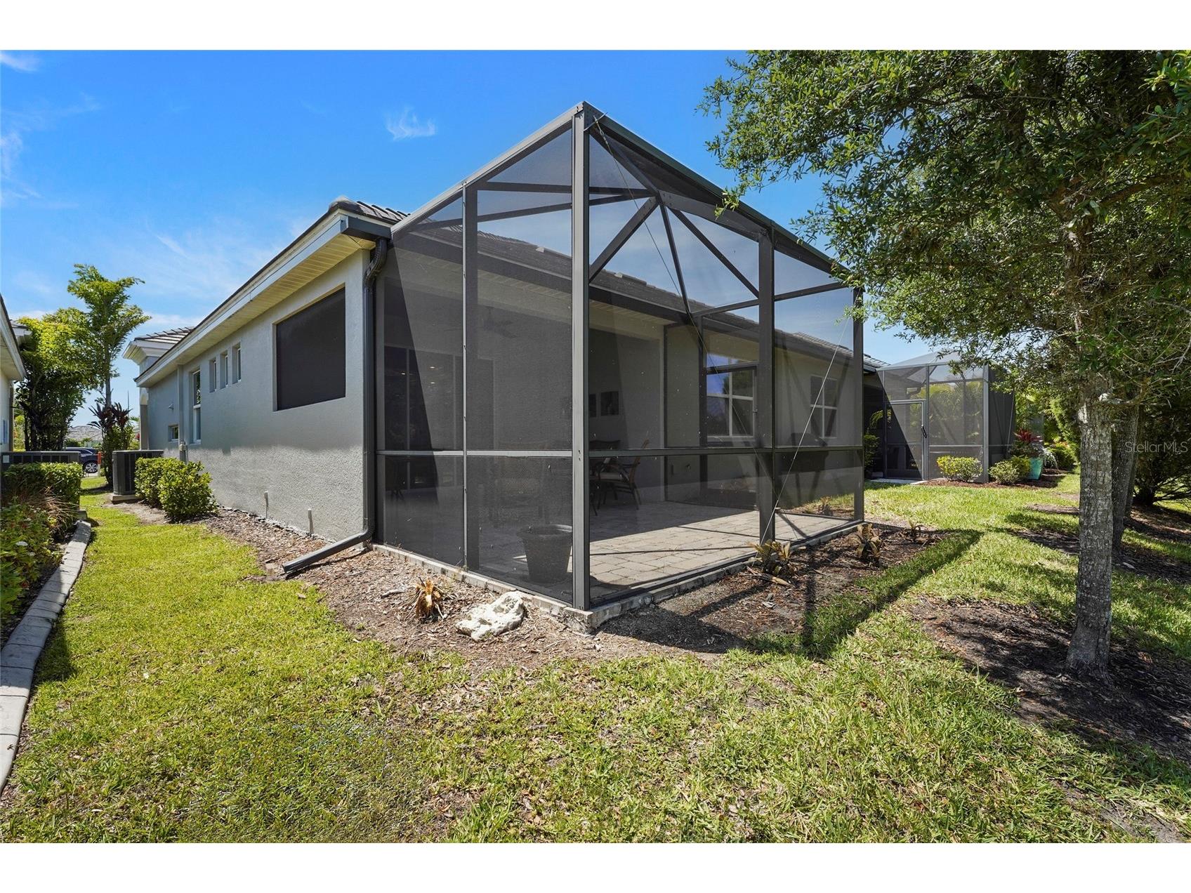 7523 Campus Cove Sarasota FL 34243 A4695649 image41
