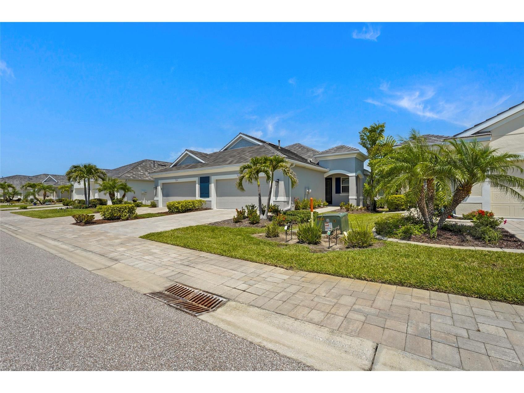7523 Campus Cove Sarasota FL 34243 A4695649 image42