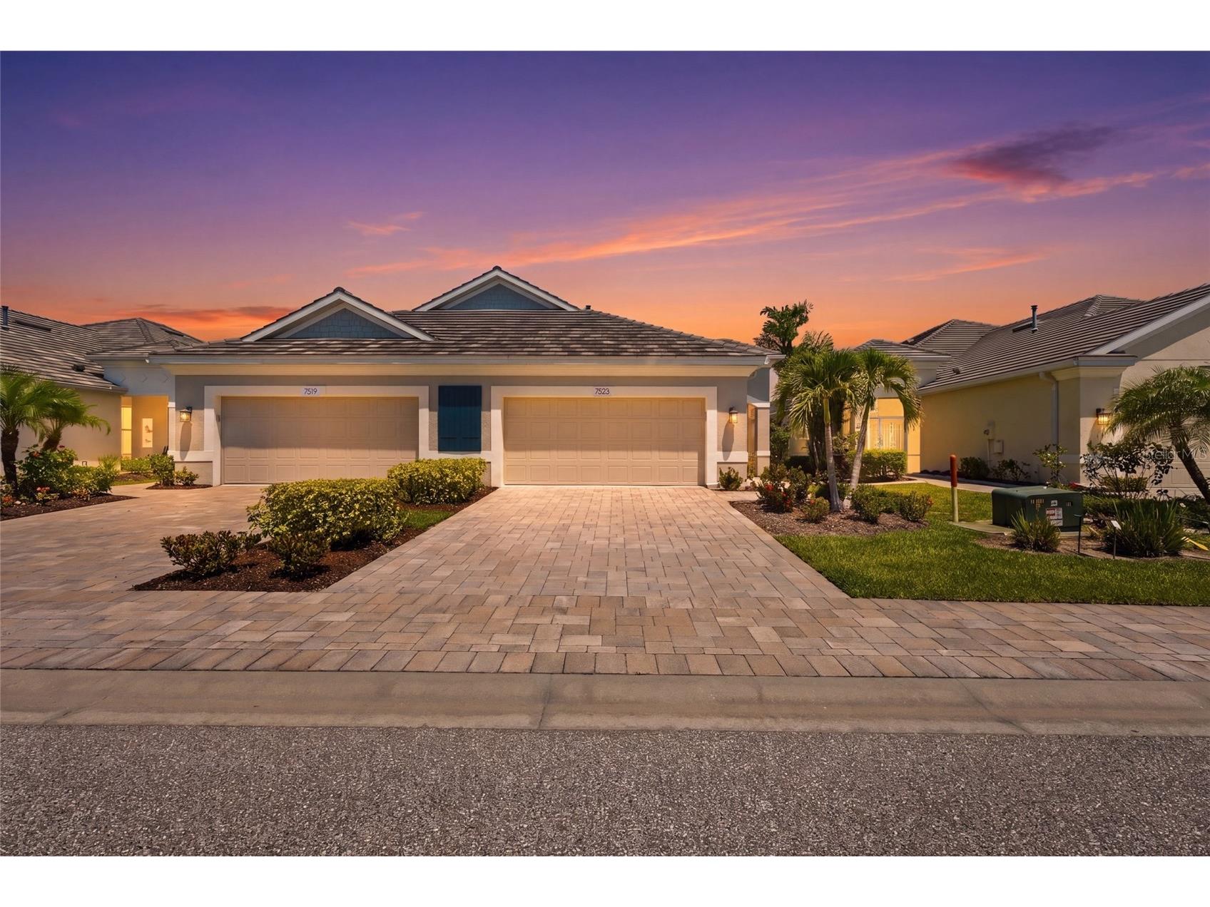 7523 Campus Cove Sarasota FL 34243 A4695649 image43