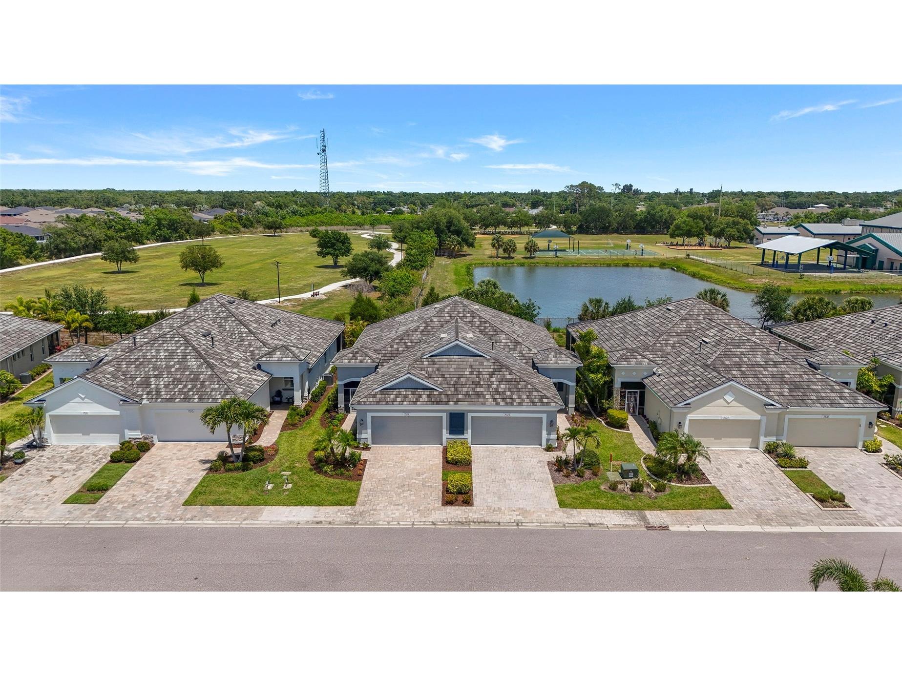 7523 Campus Cove Sarasota FL 34243 A4695649 image45