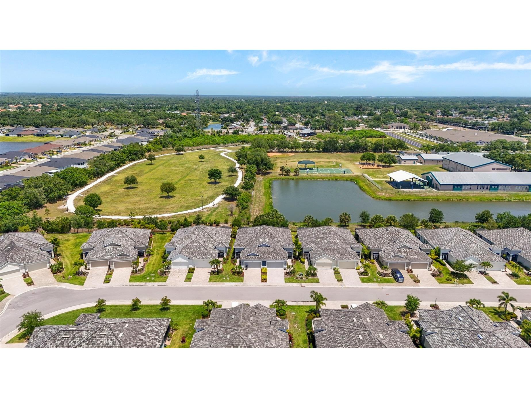 7523 Campus Cove Sarasota FL 34243 A4695649 image46