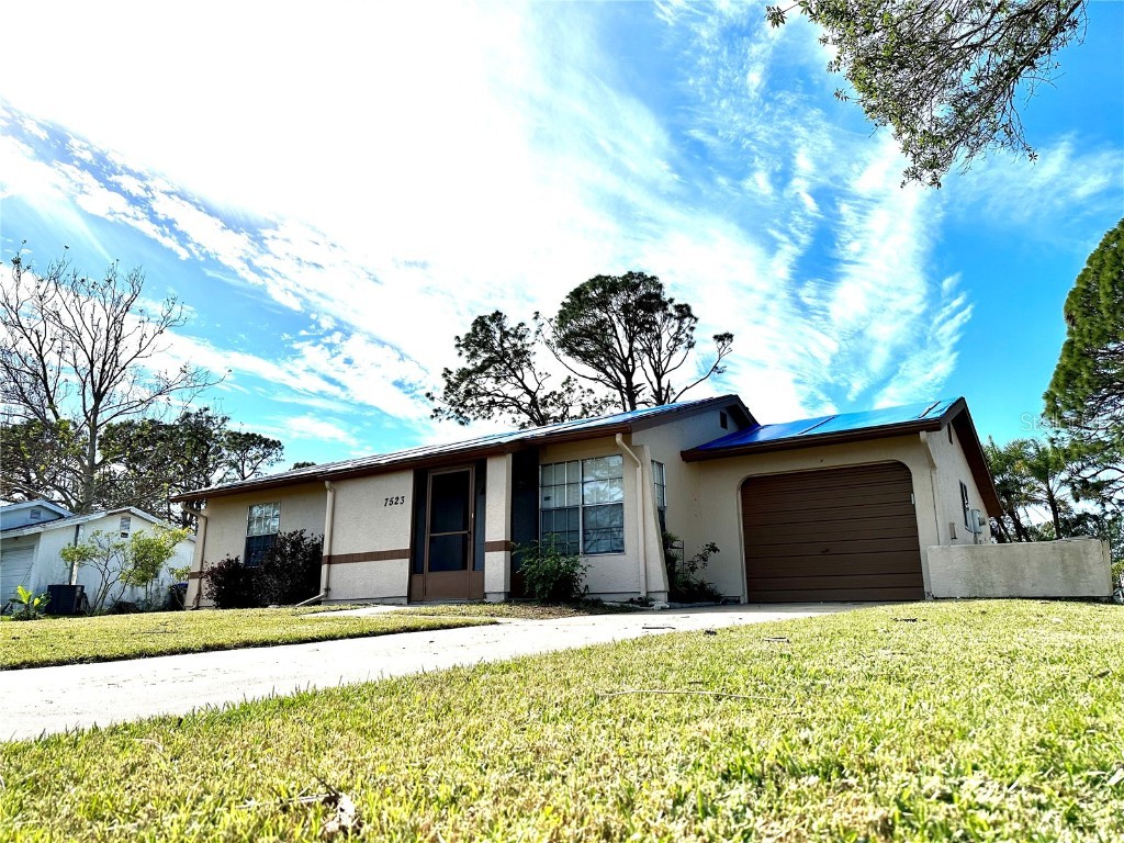 7523 Mayland Street North Port FL 34287 C7469139 image1