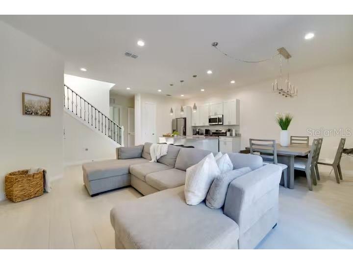 7523 Sunflower Circle Kissimmee FL 34747 O6320588 image2