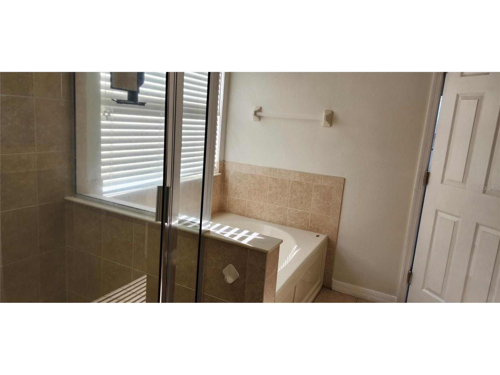 7524 Dragon Fly Gibsonton FL 33534 TB8385951 image38