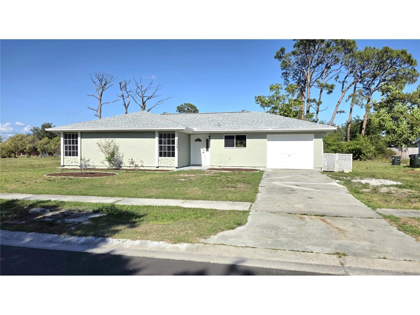 7524 Kavanda Street North Port FL 34287 A4653344 image18