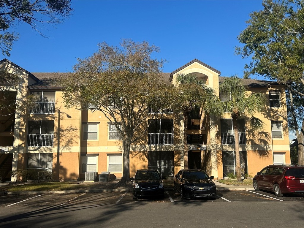 7524 Seurate #12208 Street #12208 Orlando FL 32819 - Big Sand Lake O6267653 image1