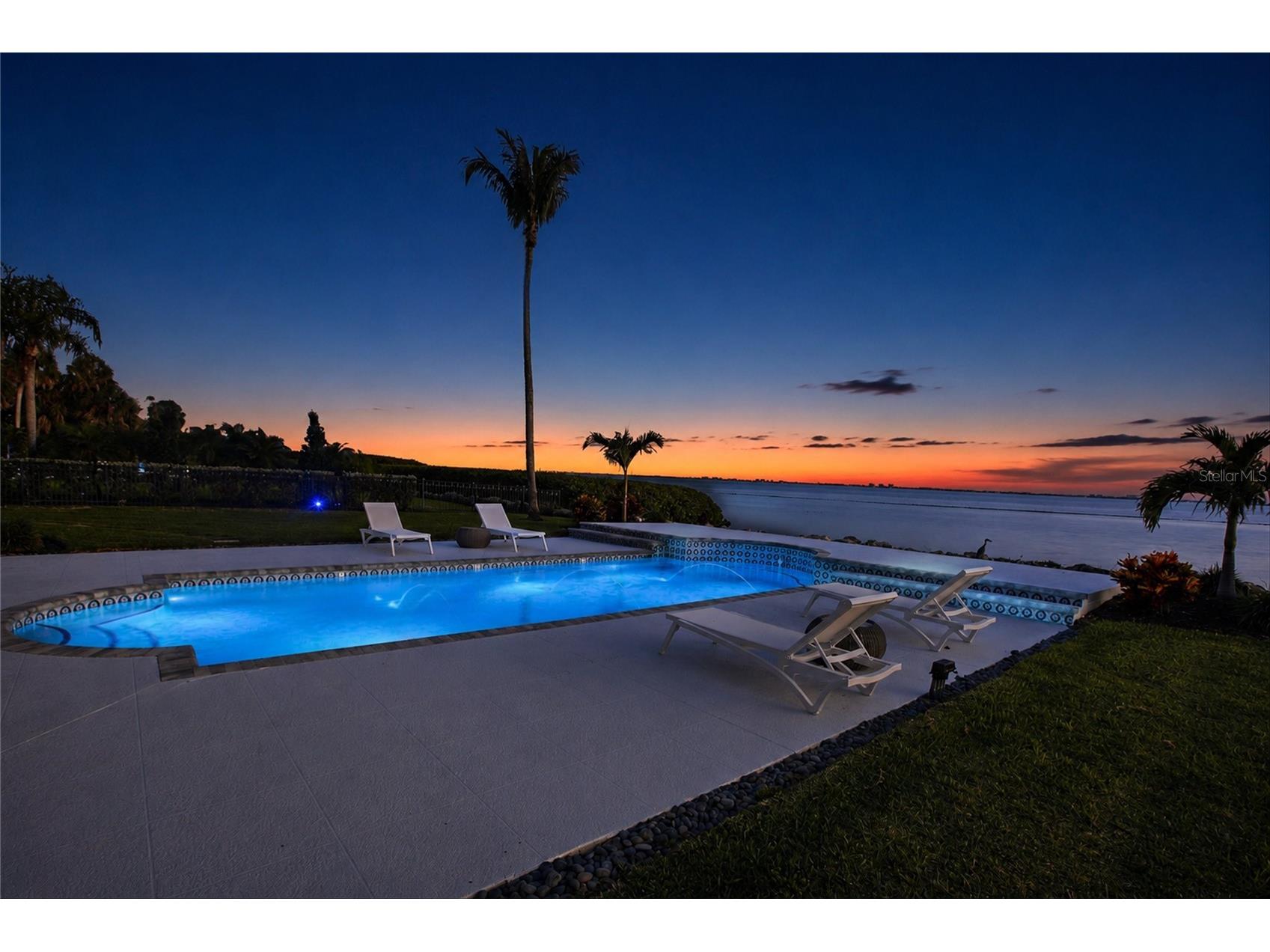 7524 Westmoreland Drive Sarasota FL 34243 - SARASOTA BAY A4695898 image3