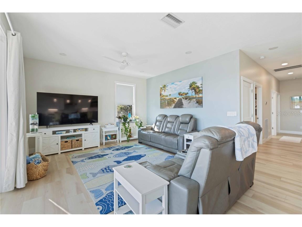 7524 Whitcomb Englewood FL 34223 - LEMON BAY N6141230 image4