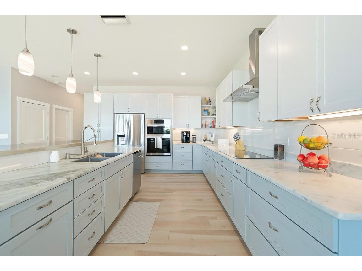 7524 Whitcomb Englewood FL 34223 - LEMON BAY N6141230 image5