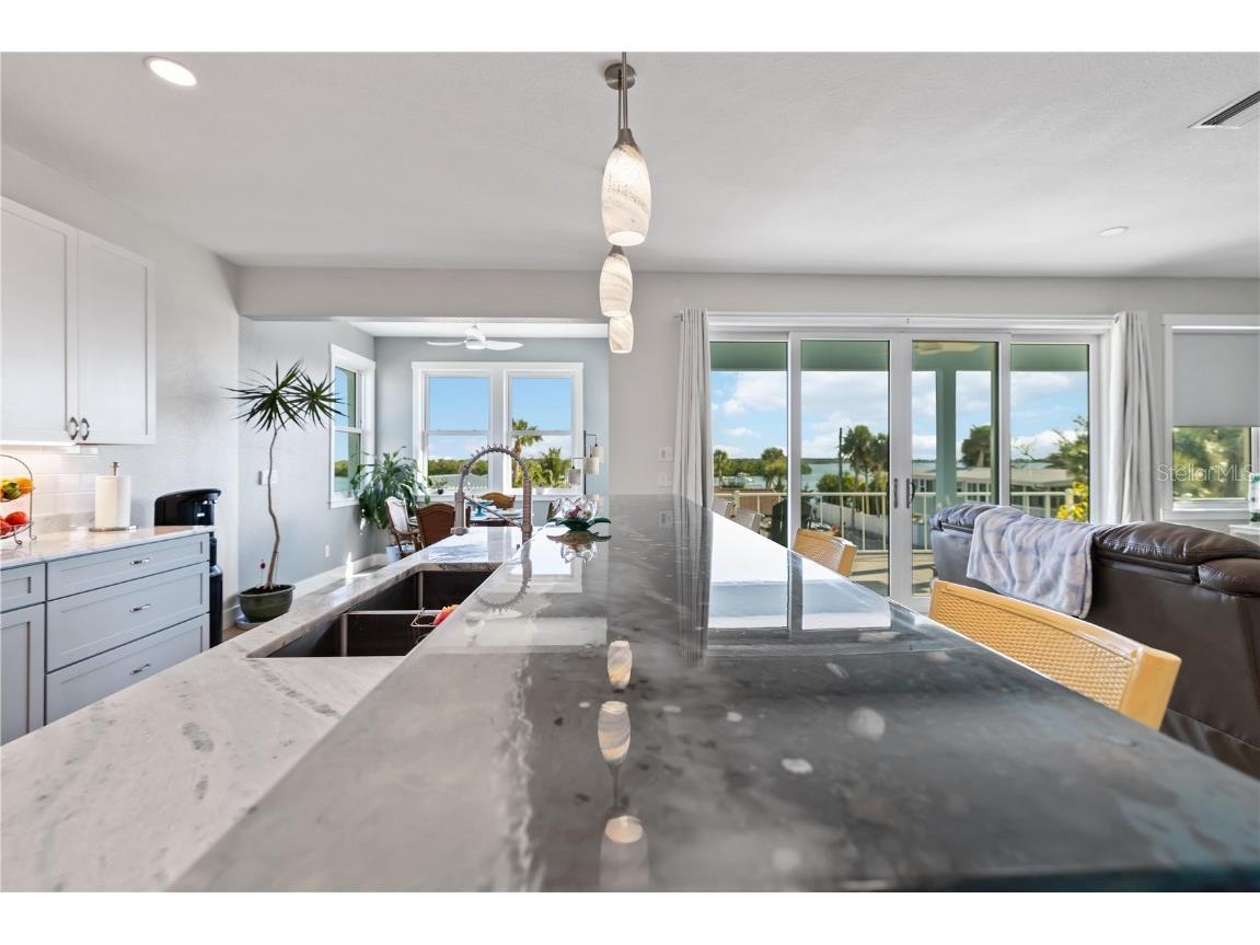 7524 Whitcomb Englewood FL 34223 - LEMON BAY N6141230 image7